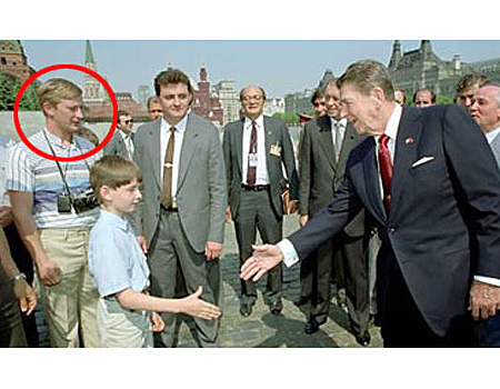 Vladimir Putin, nyamar jadi&nbsp;turis